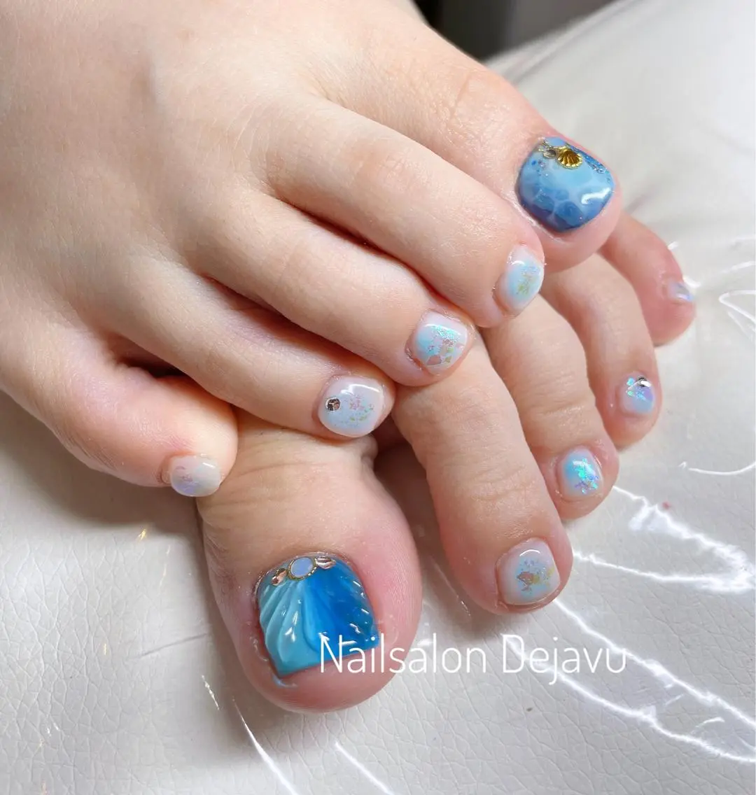 ネイル アートネイル フットネイル ジェルネイル 持ち込み 夏ネイル Nail salon Dejavu 🌿のネイルデザイン