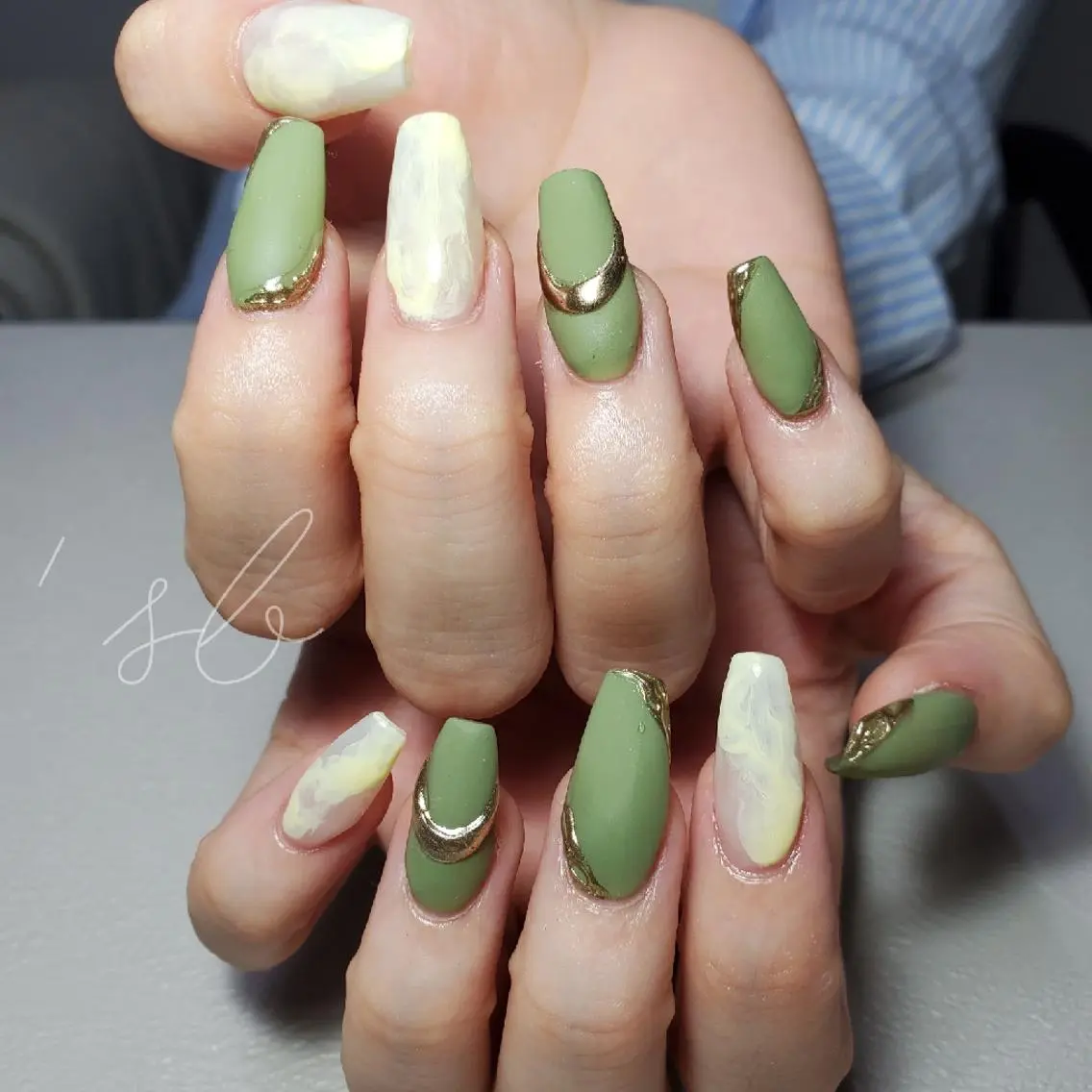 ネイル ハンドネイル nailroom sb𓈒𓂂𓏸のネイルデザイン