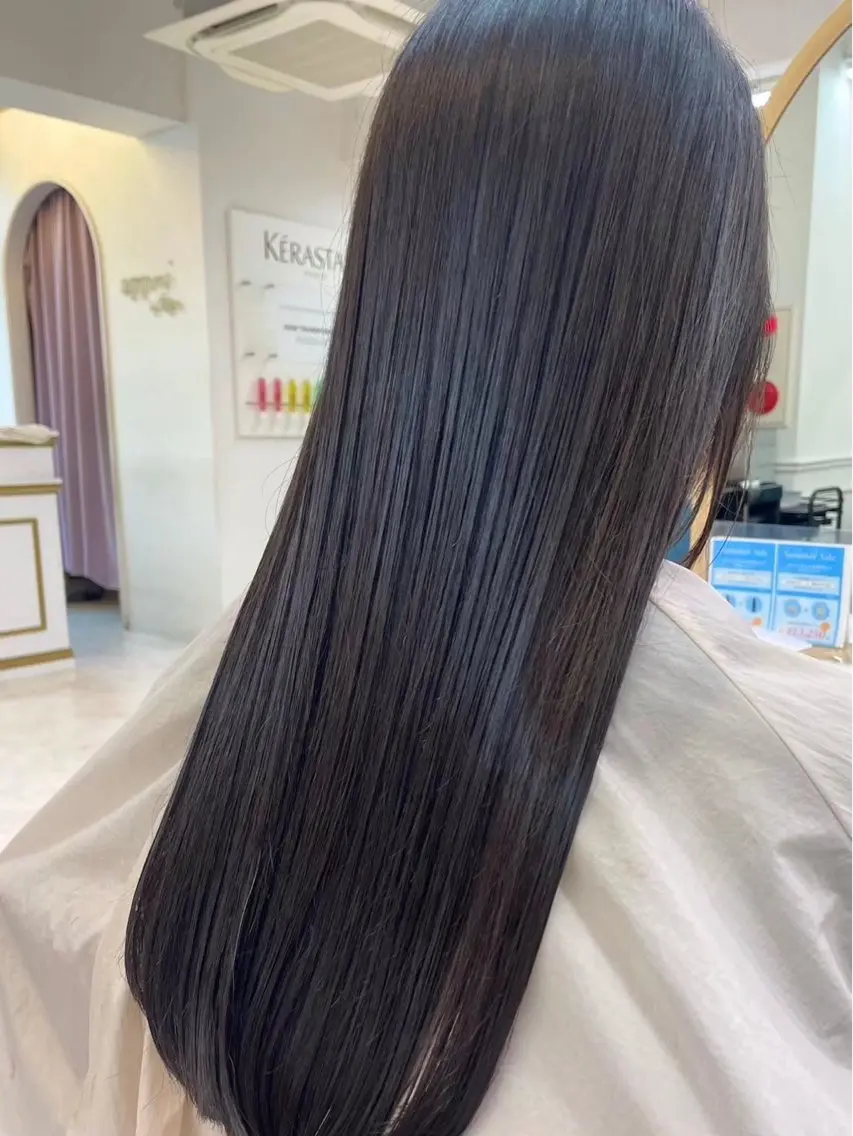 ロング カット 縮毛矯正 トリートメント ✨縮毛矯正✨艶髪✨️ 髪質改善✨鴻巣✨️のヘアスタイル