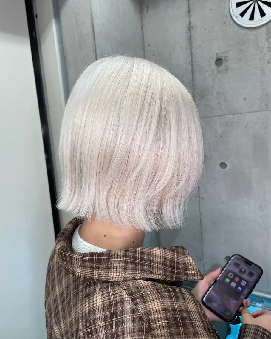 ショート 🌹ブリーチ/ボブ/ レイヤー渋谷🌹のヘアスタイル