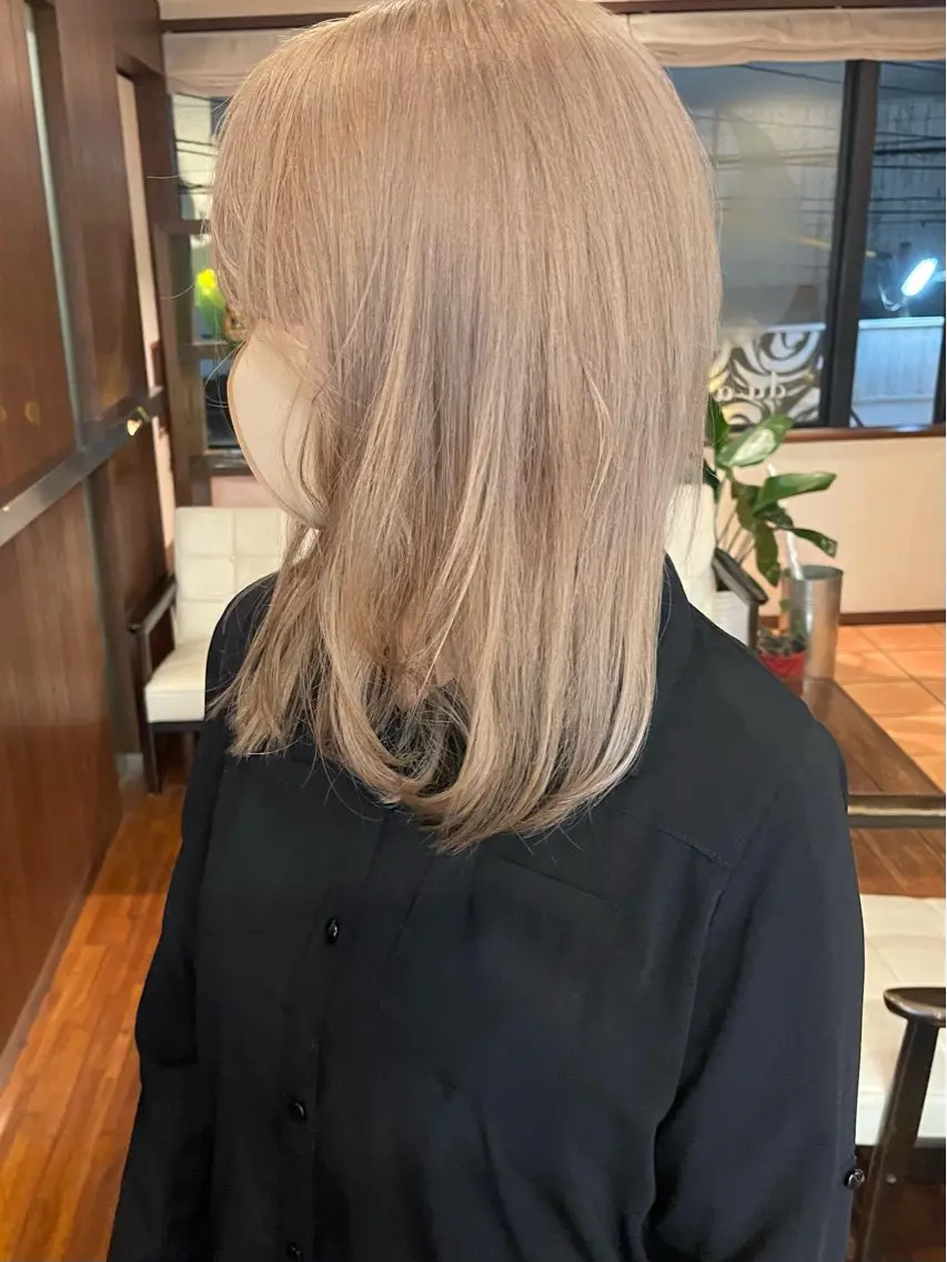 セミロング カラー カット ヘアカラー トリートメント 田室 和幸のヘアスタイル