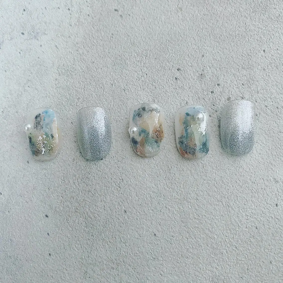 ネイル アートネイル ニュアンスネイル bloom_ nailのネイルデザイン