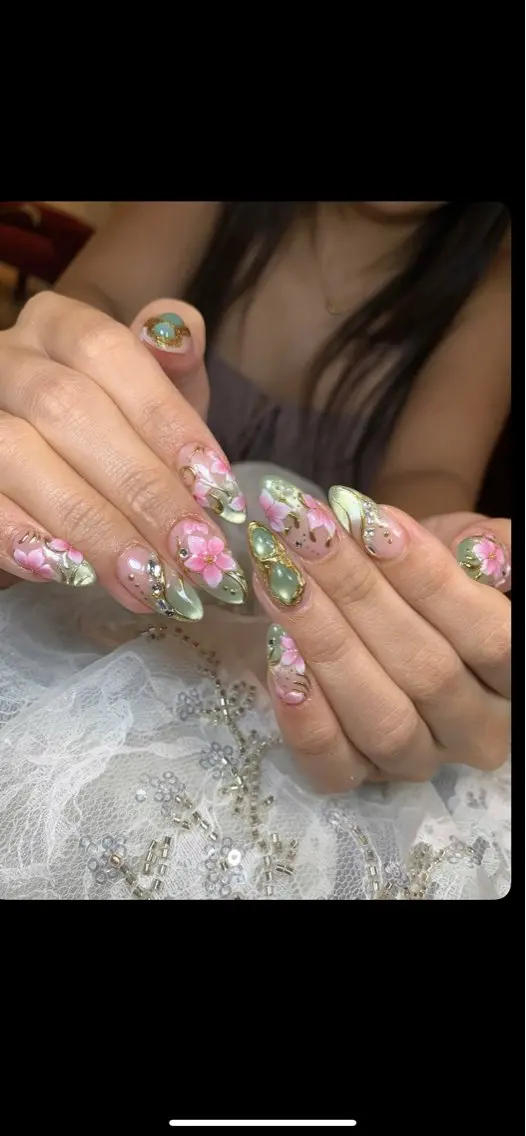 ネイル ハンドネイル NiJi Nailsのネイルデザイン