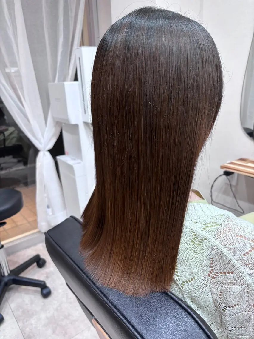 セミロング カラー 縮毛矯正 トリートメント ヘッドスパ 🪼高評価🪼 💎柴崎の藤咲💎のヘアスタイル