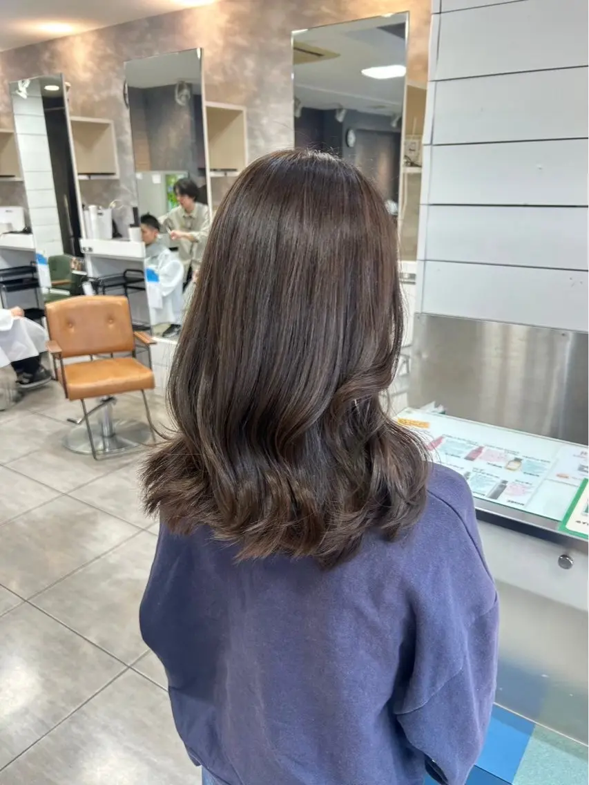 セミロング カラー ヘアカラー 本尾 空大のヘアスタイル