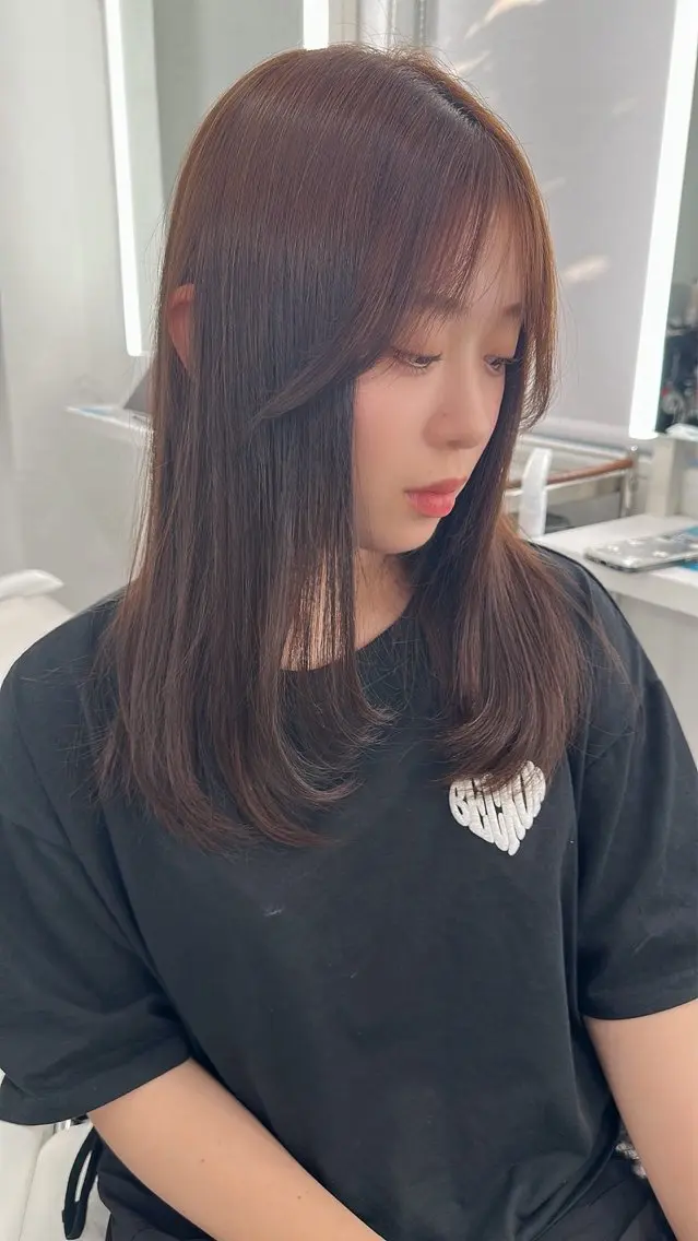 ミディアム IROWどうもん店/ コウタ/スタイリストのヘアスタイル