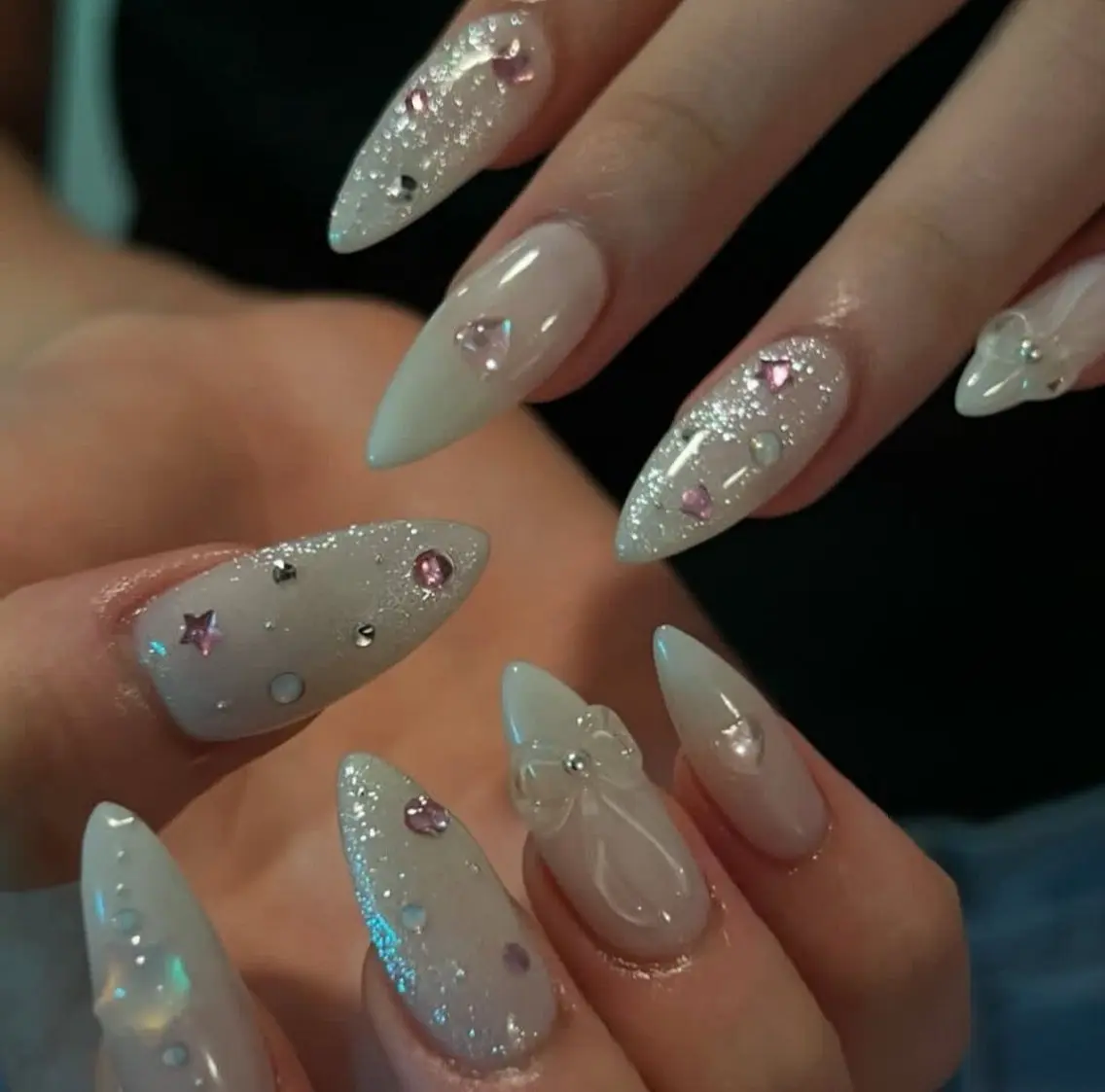 ネイル フレンチネイル ジェルネイル 韓国ネイル マグネットネイル 持ち込み ハンドネイル Royal nail_Mimiのネイルデザイン