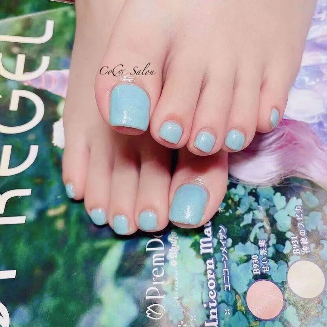 ネイル 長さ出し フットネイル ジェルネイル キラキラネイル ラメ(グリッター) フットネイル CoCoSalon ネイル/まつ毛予約のネイルデザイン