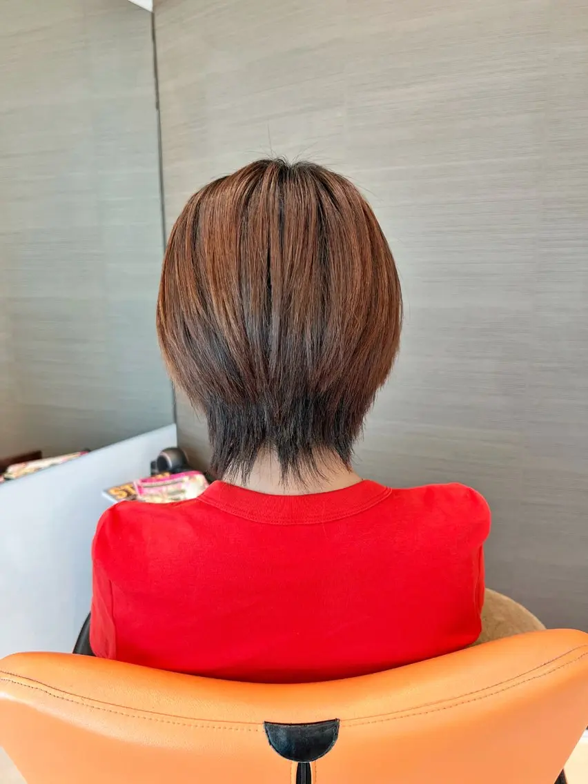 ショート 縮毛矯正 吉田 亜衣のヘアスタイル