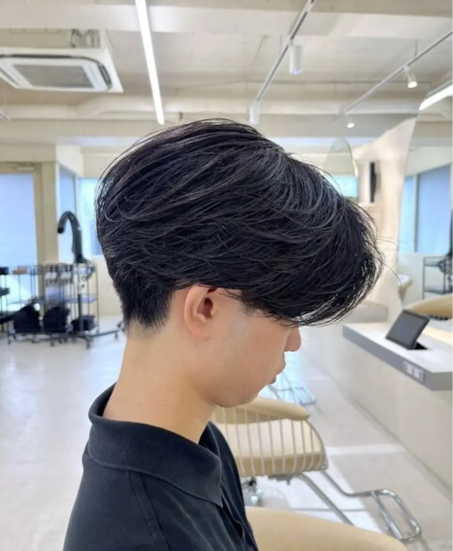 パーマ メンズ 縮毛矯正 トリートメント 重松 丈博のヘアスタイル