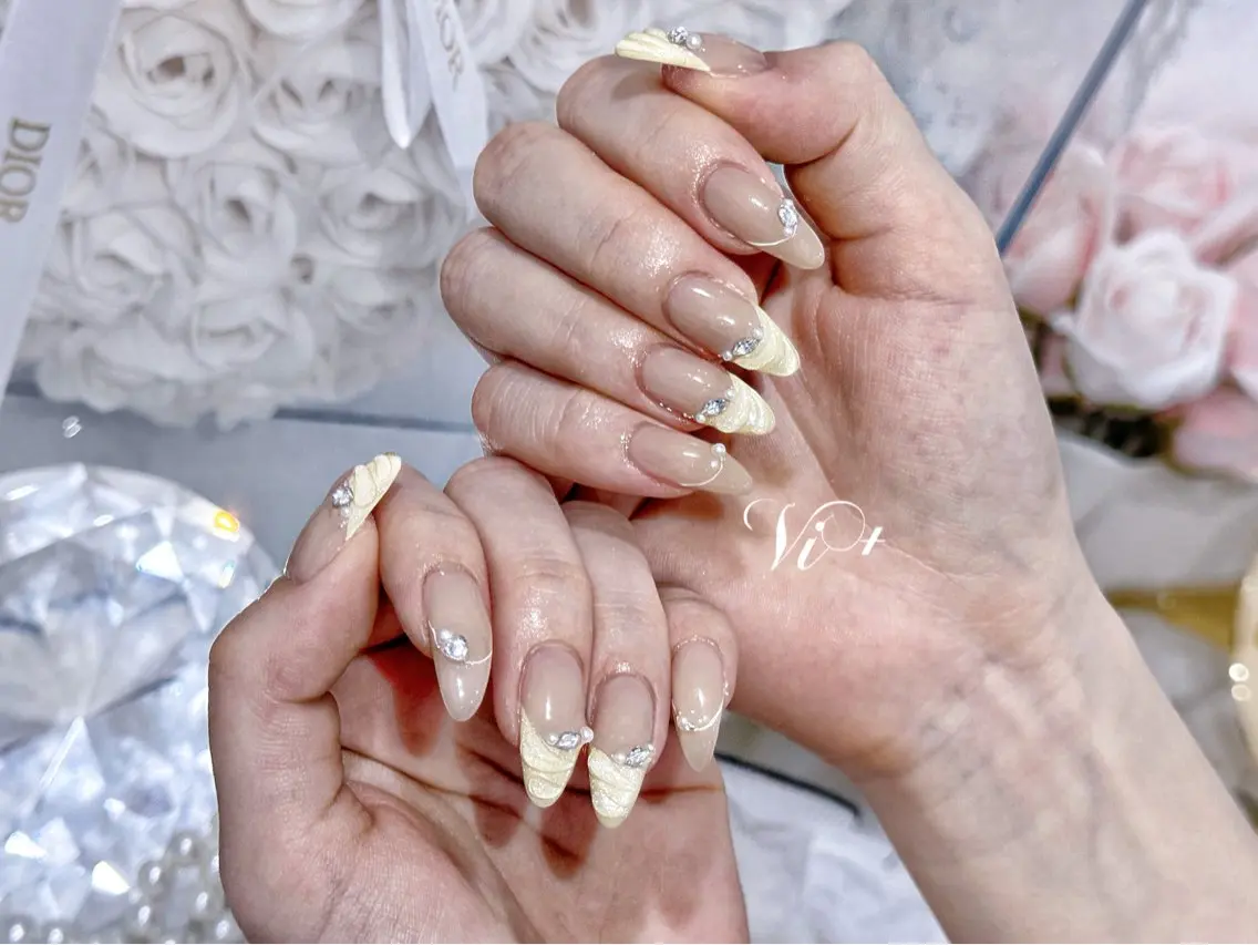 ネイル ハンドネイル ✨Nailsalon Vi+✨のネイルデザイン