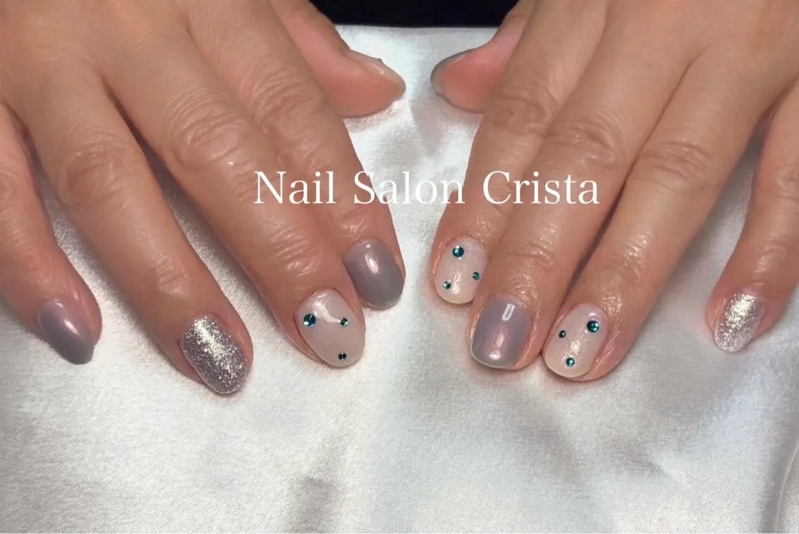 ネイル ハンドネイル CRISTA MOMOのネイルデザイン