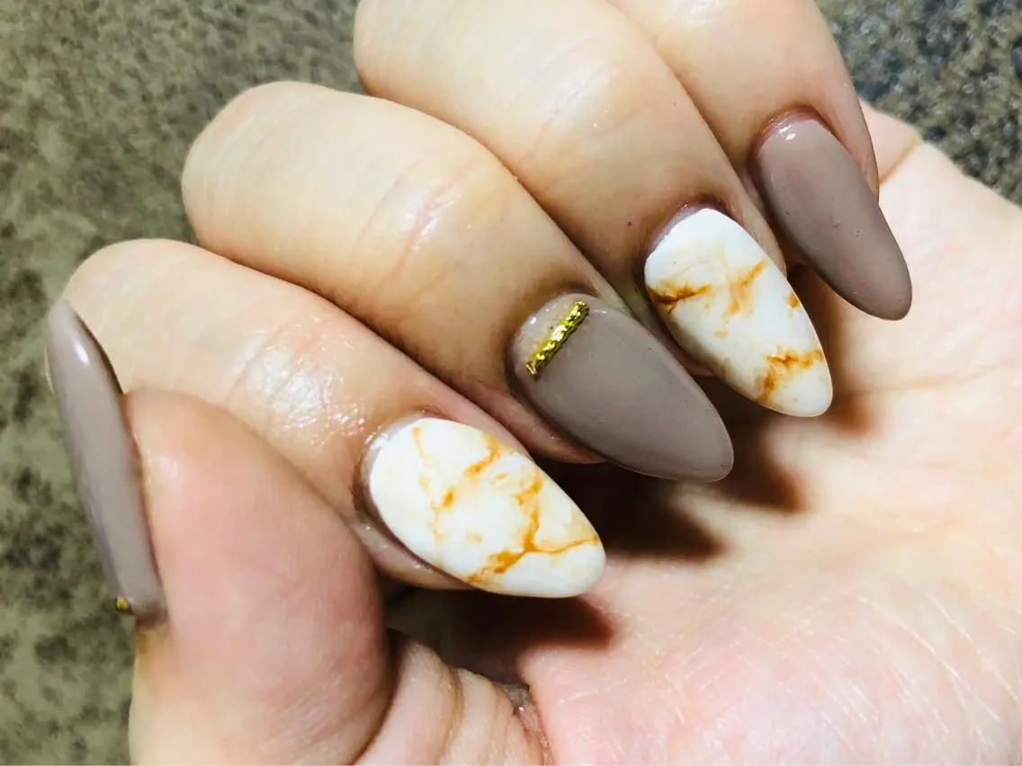 ネイル アートネイル gorella Ａのネイルデザイン
