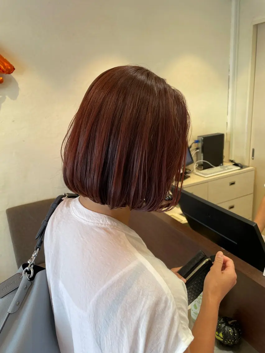 ミディアム カラー カット ヘアカラー トリートメント 桑田 新菜のヘアスタイル