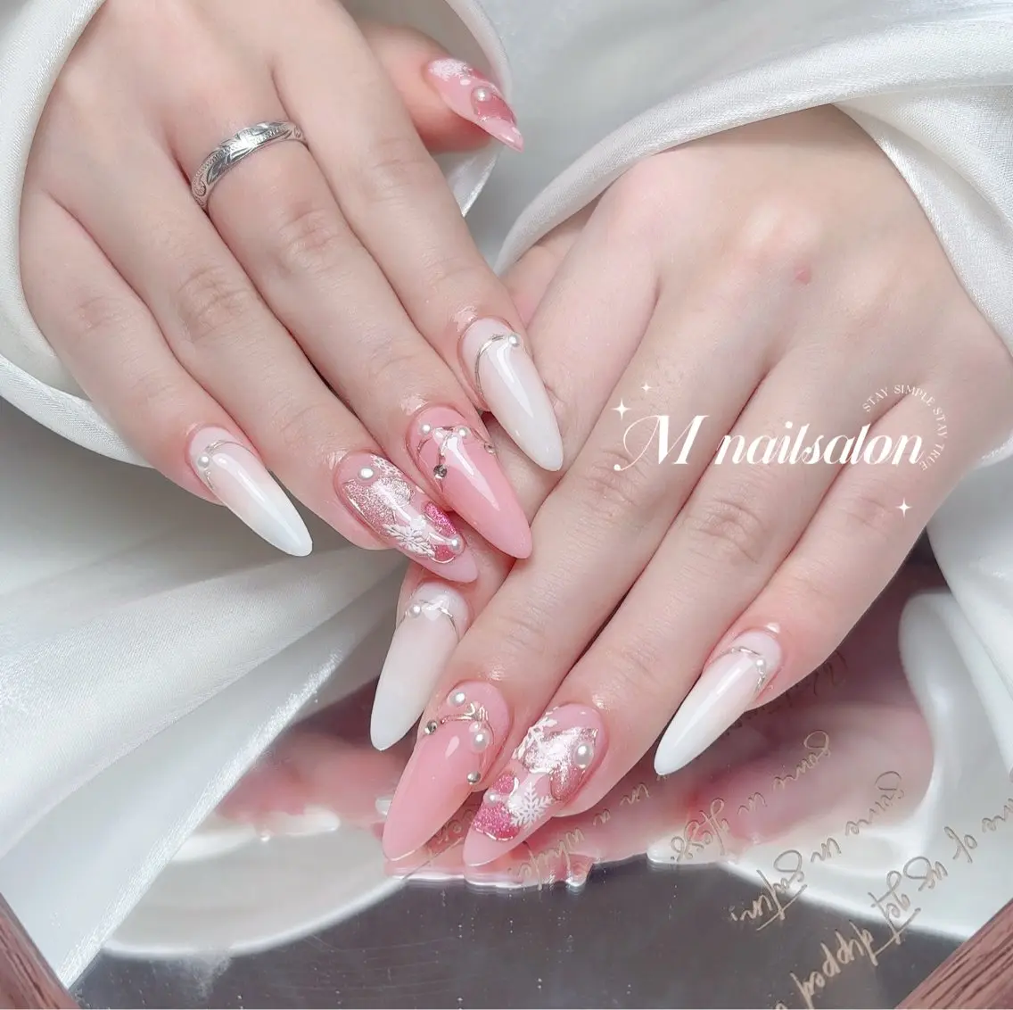 ネイル ハンドネイル M🌷nail 長さだし専門店のネイルデザイン