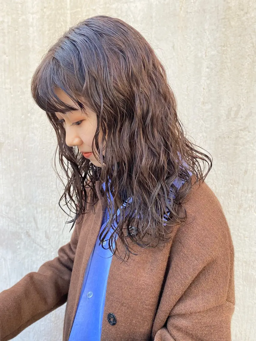 セミロング パーマ カット パーマ トリートメント 宮川 日菜子のヘアスタイル