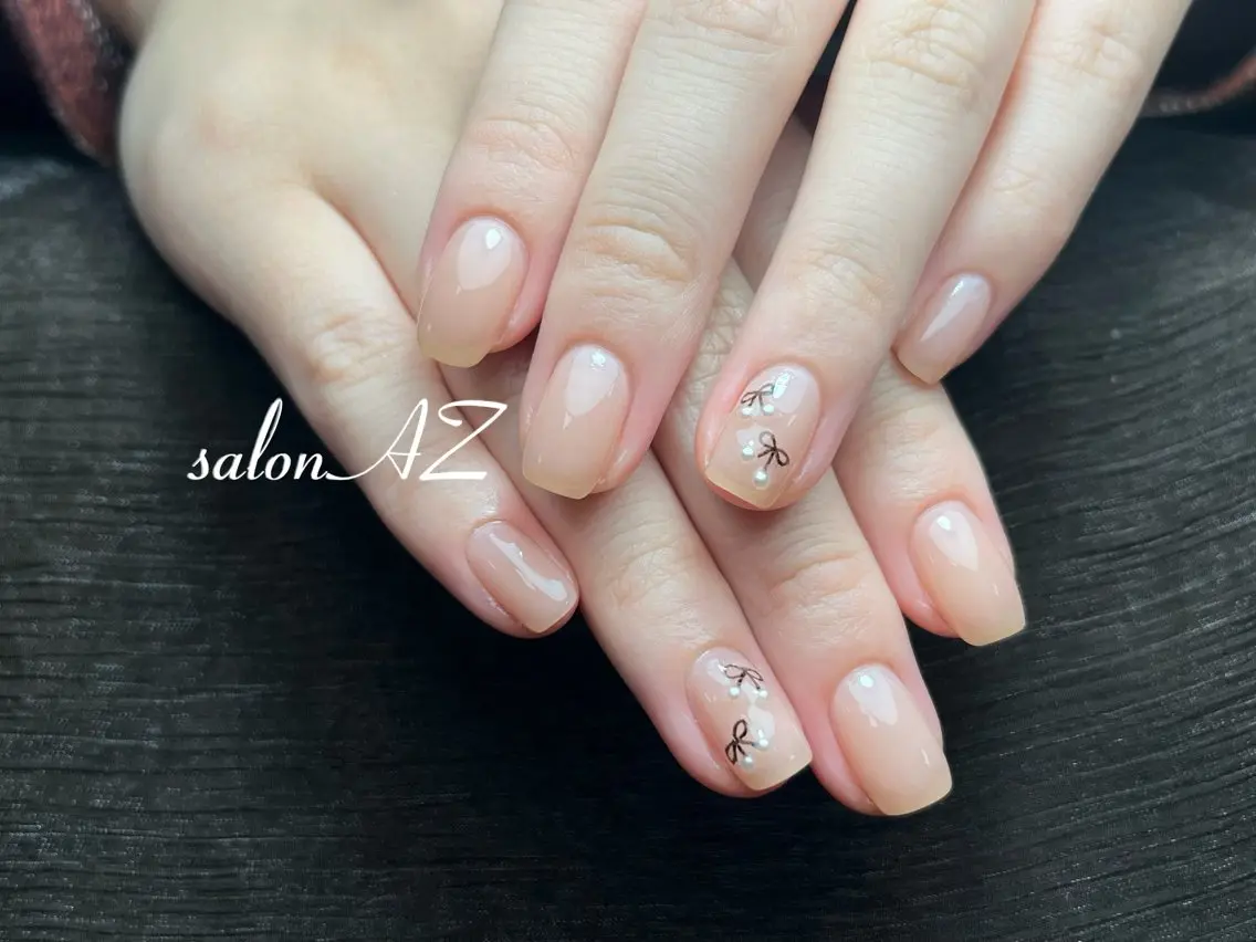 ネイル アートネイル 長さ出し フットネイル フレンチネイル ジェルネイル salon AZのネイルデザイン