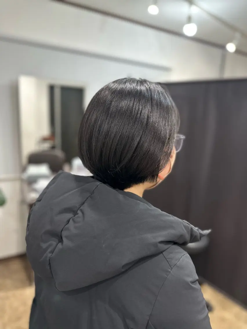 ショート TOMOMI /フロレゾンのヘアスタイル