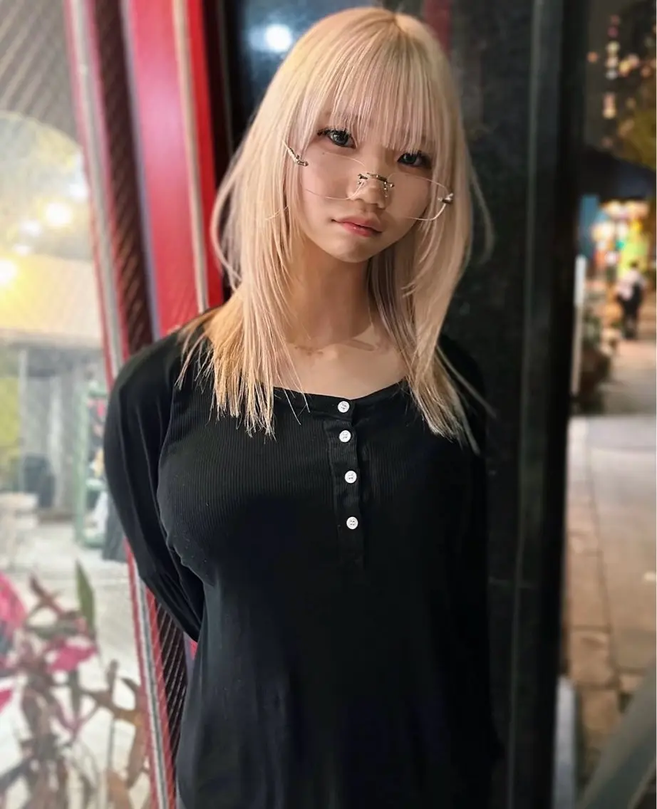 ミディアム ヘアカラー ブリーチモデル🐶 ／文屋 颯のヘアスタイル