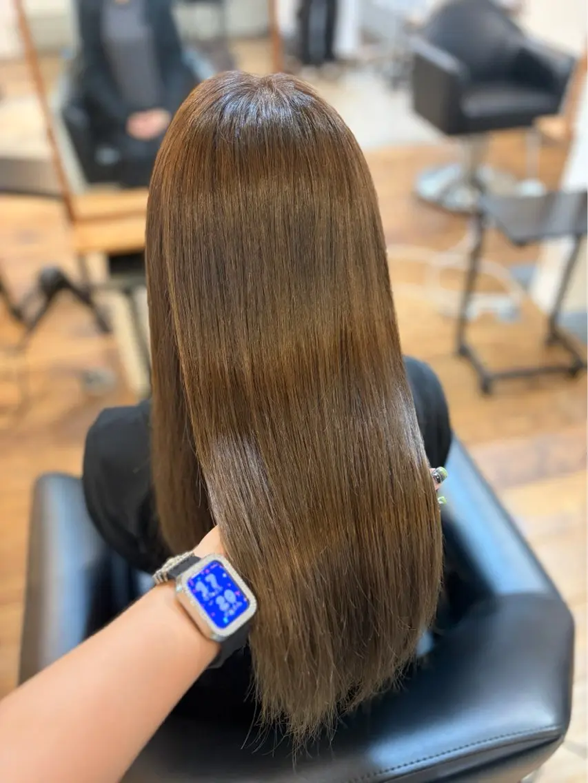 カラー Natsuwa /DOLLのヘアスタイル