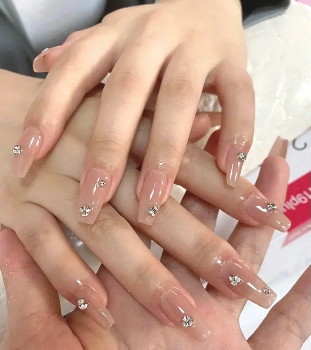 ネイル ハンドネイル エリ🫧 nail池袋東口のネイルデザイン