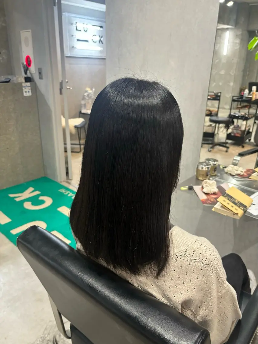 ミディアム 縮毛矯正 小玉 唯依のヘアスタイル