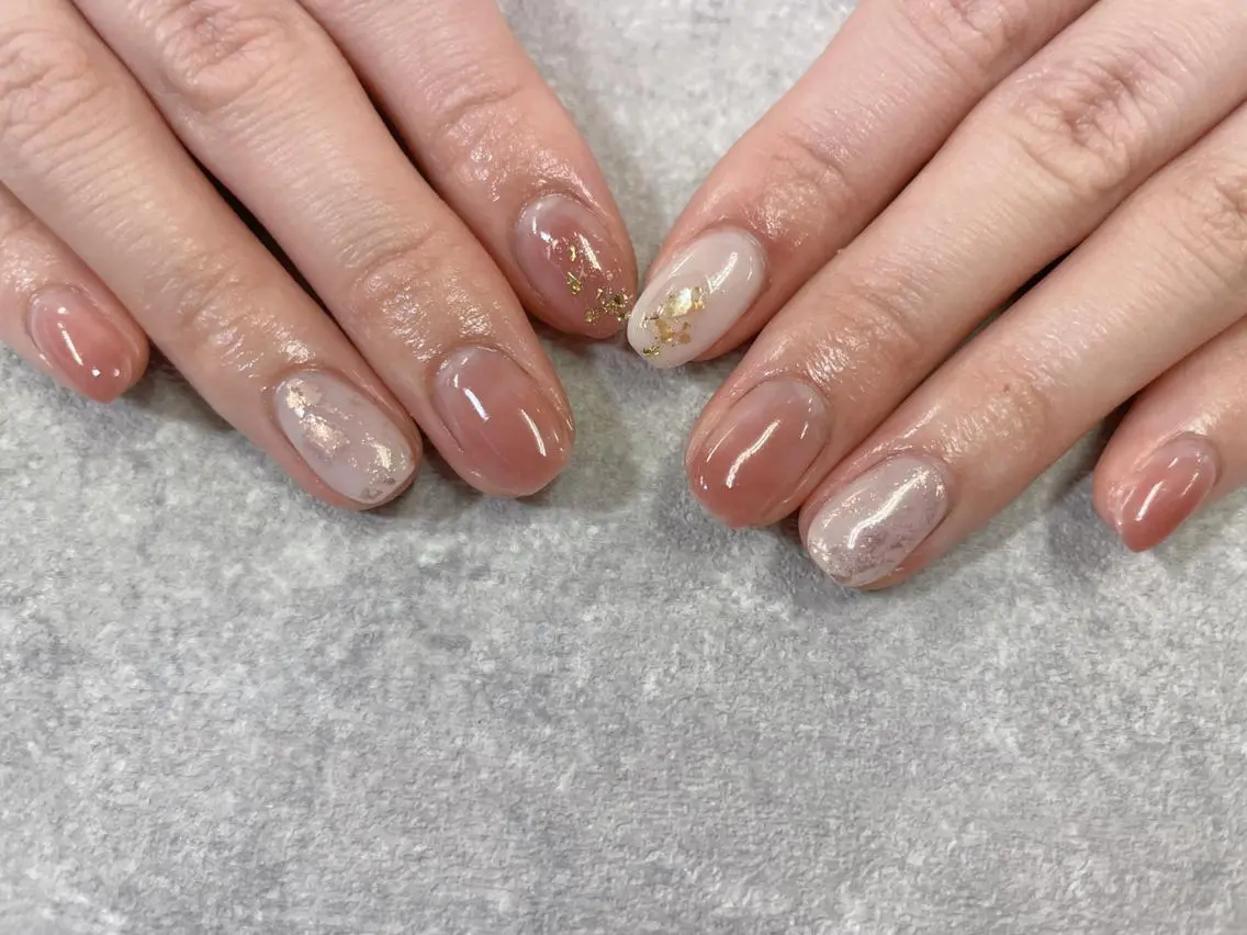 ネイル ニュアンスネイル 春ネイル ハンドネイル foglia❁. ⌇imamuraのネイルデザイン