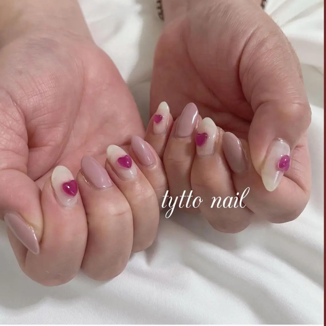 ネイル チークネイル フレンチネイル ハート 韓国ネイル ワンカラーネイル ハンドネイル tytto nail ❤︎‪‪eri‪‪のネイルデザイン