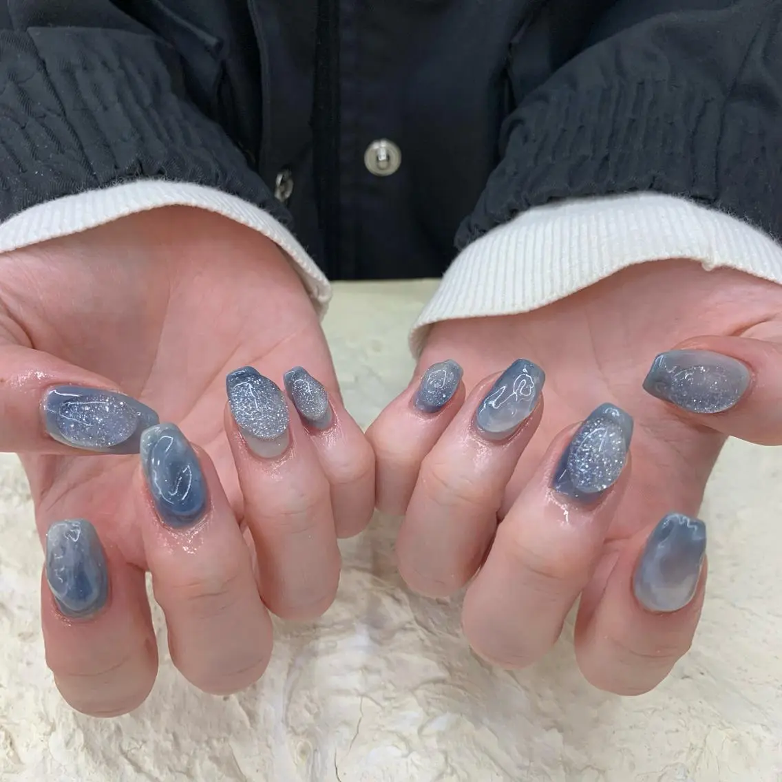 ネイル ぷっくりネイル マキノ ユイのネイルデザイン