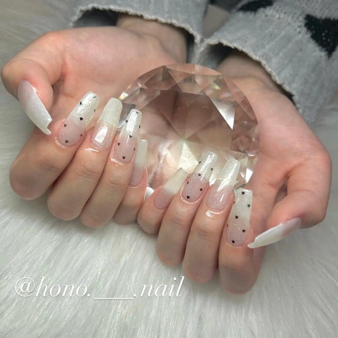 ネイル ハンドネイル NailSalo AriuMのネイルデザイン