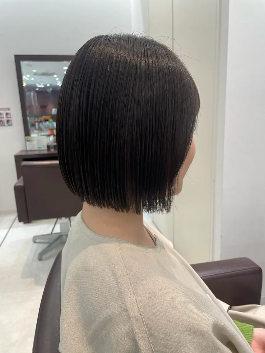 ショート 切りっぱなしボブ ボブ 【千葉駅南口歩1分】 MAKAのヘアスタイル
