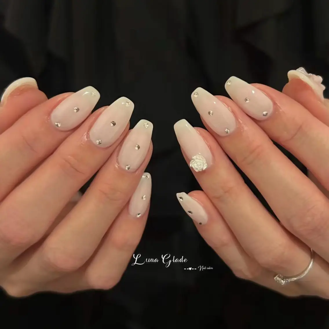 ネイル ハンドネイル Luna Gladeのネイルデザイン