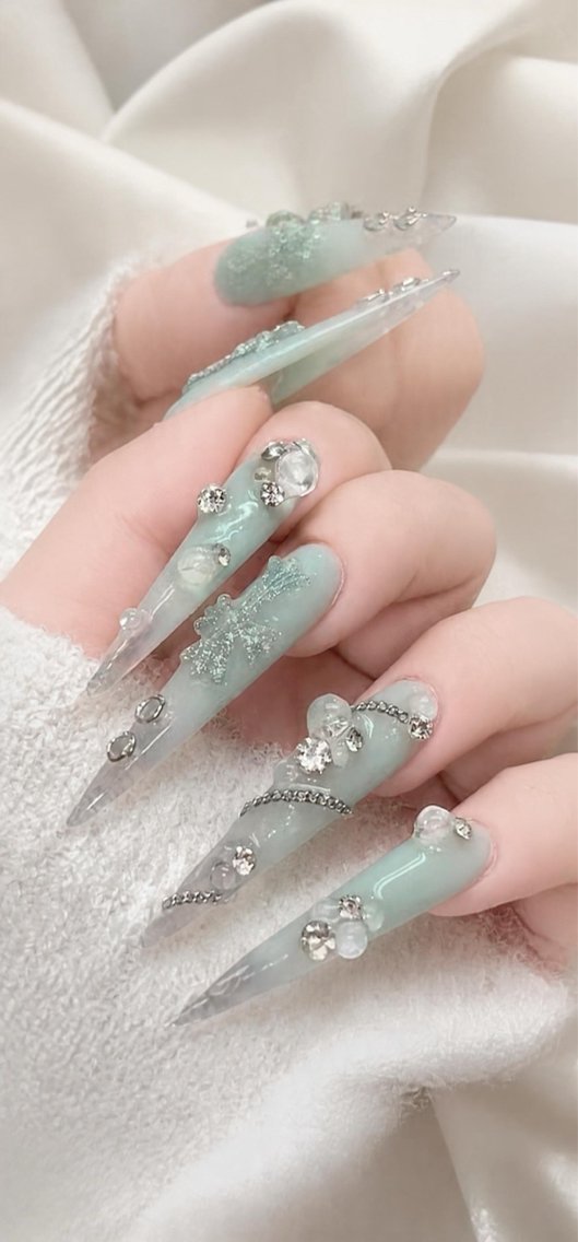 ロング 韓国風ヘア ロング ハンドネイル ハンドケア CHIBI NAIL SALON 船橋のネイルデザイン
