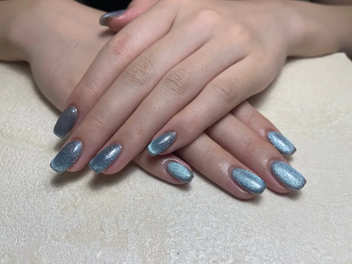 ネイル チークネイル フレンチネイル ジェルネイル ラメ(グリッター) ラメグラデーション MEO NAIL 中野 研修ネイリストのネイルデザイン