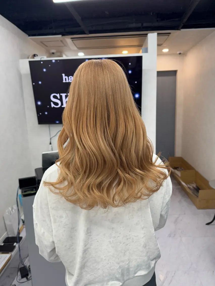 ロング カラー ヘアカラー ブリーチ/エクステ モデル募集中🖤のヘアスタイル
