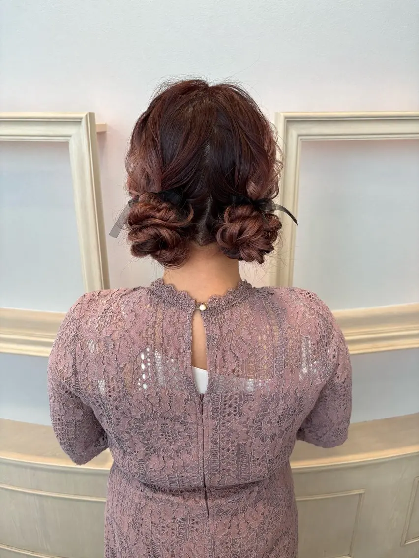 ヘアアレンジ お団子ヘア 結婚式・ブライダル ヘアセット サソウ ユリエ🥥のヘアスタイル