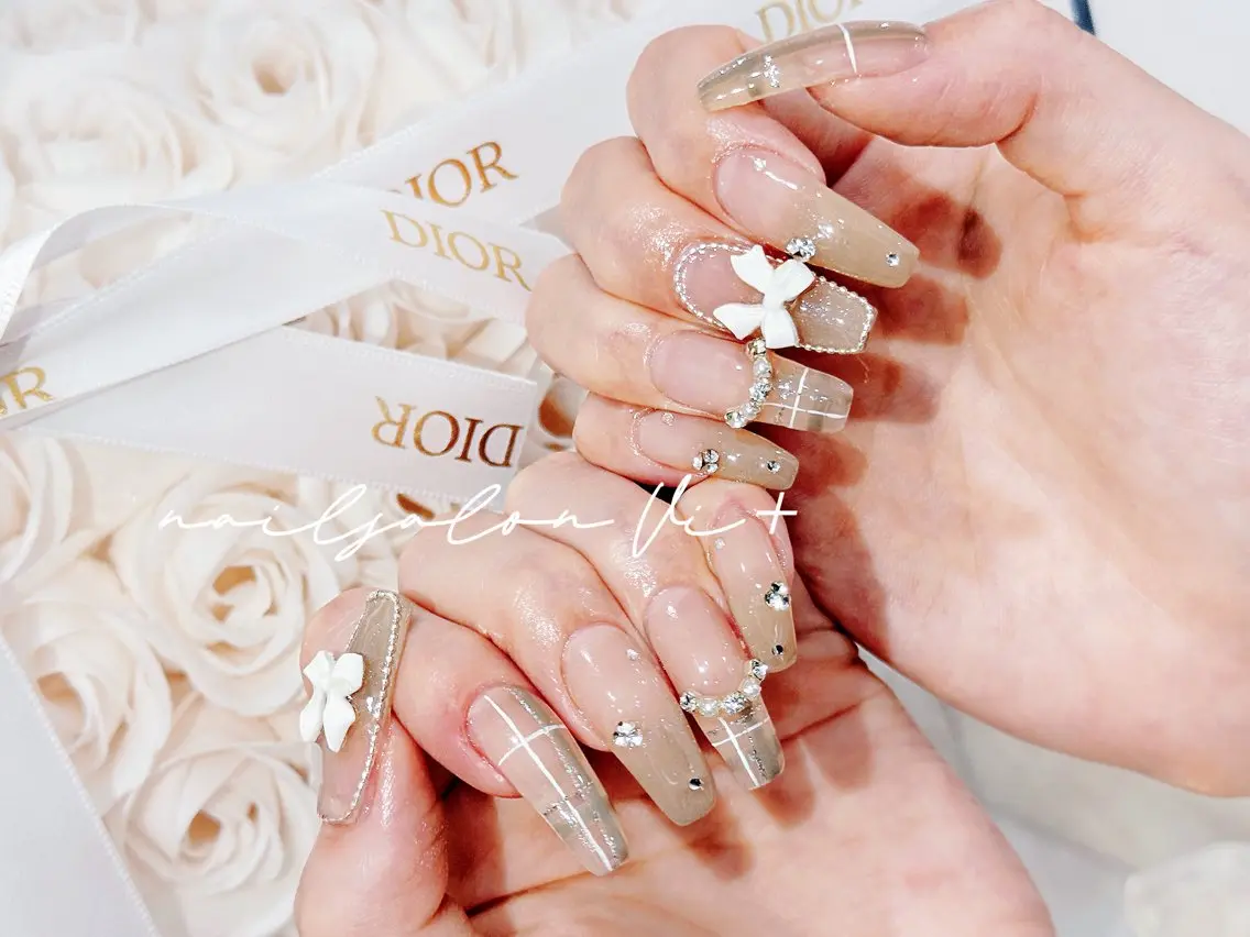 ネイル ハンドネイル ✨Nailsalon Vi+✨のネイルデザイン