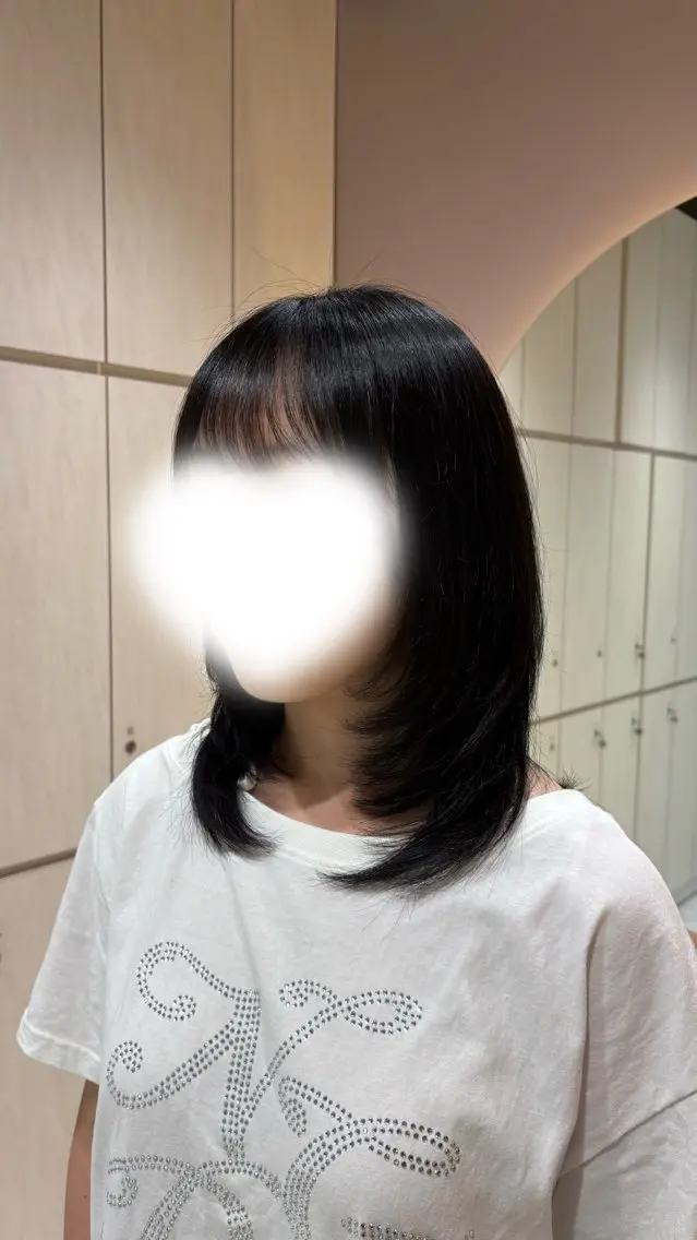 ミディアム ミディアムレイヤー レイヤーカット 大宮ミディアムレイヤ ー🍒🌙Kaoriのヘアスタイル