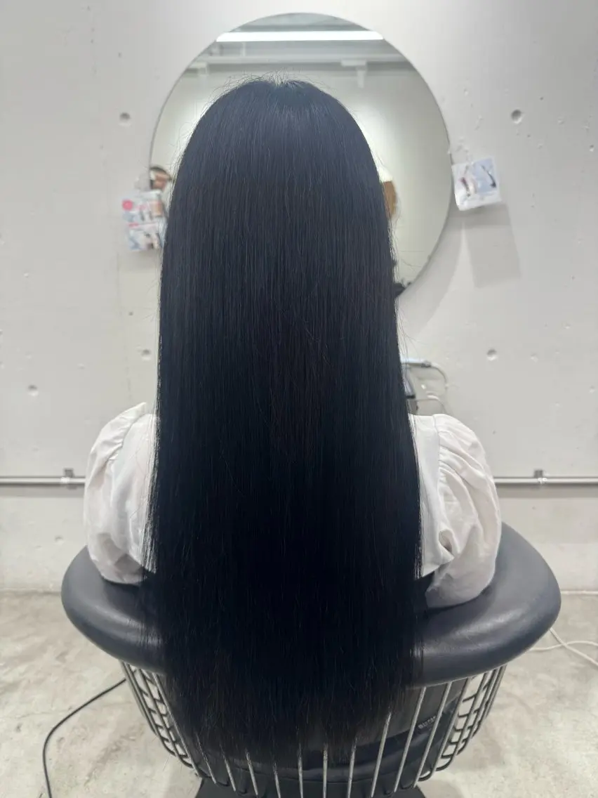 カラー 川口 彩花のヘアスタイル