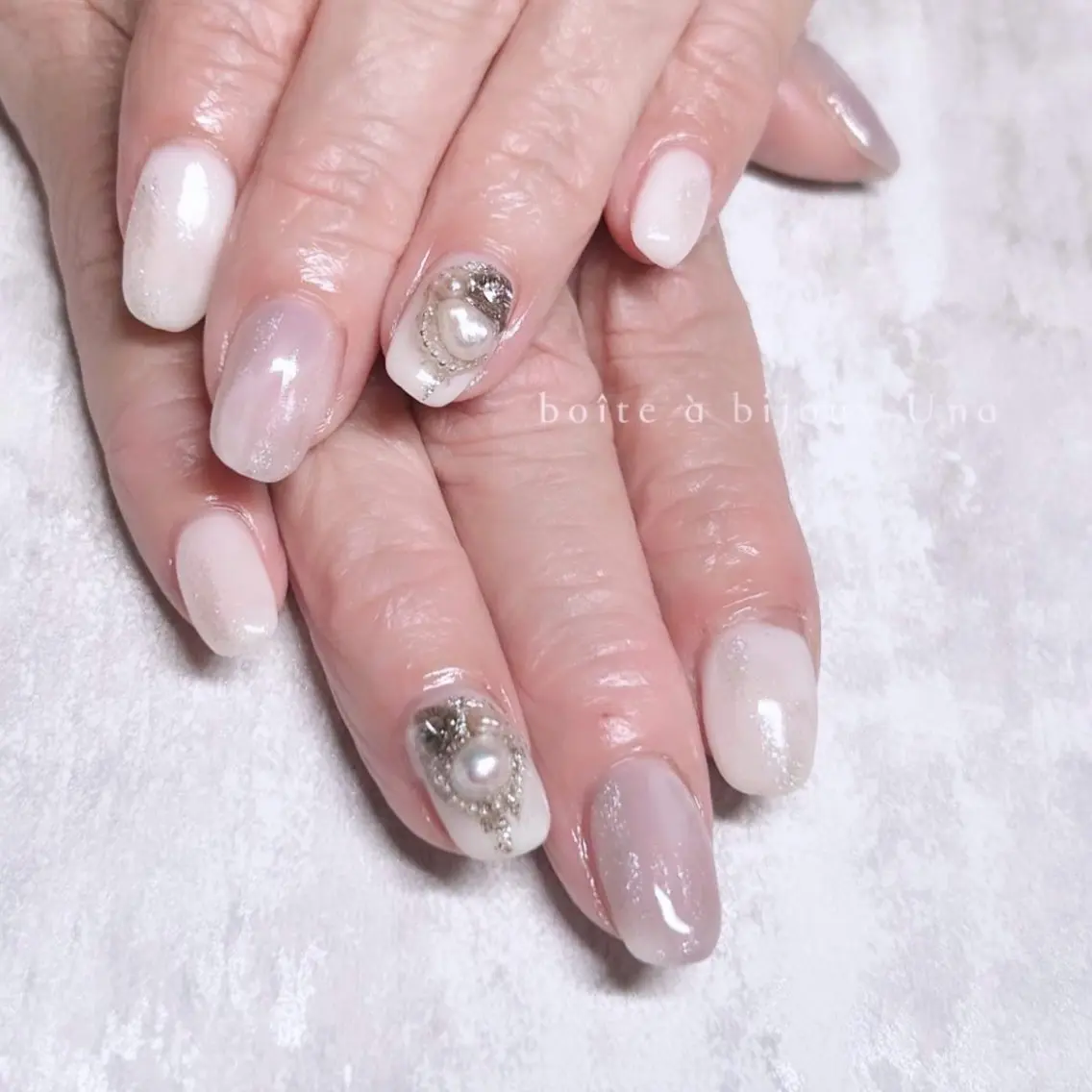 ネイル ラメ(グリッター) 春ネイル ストーンネイル ハンドネイル boite a bijoux Unaのネイルデザイン