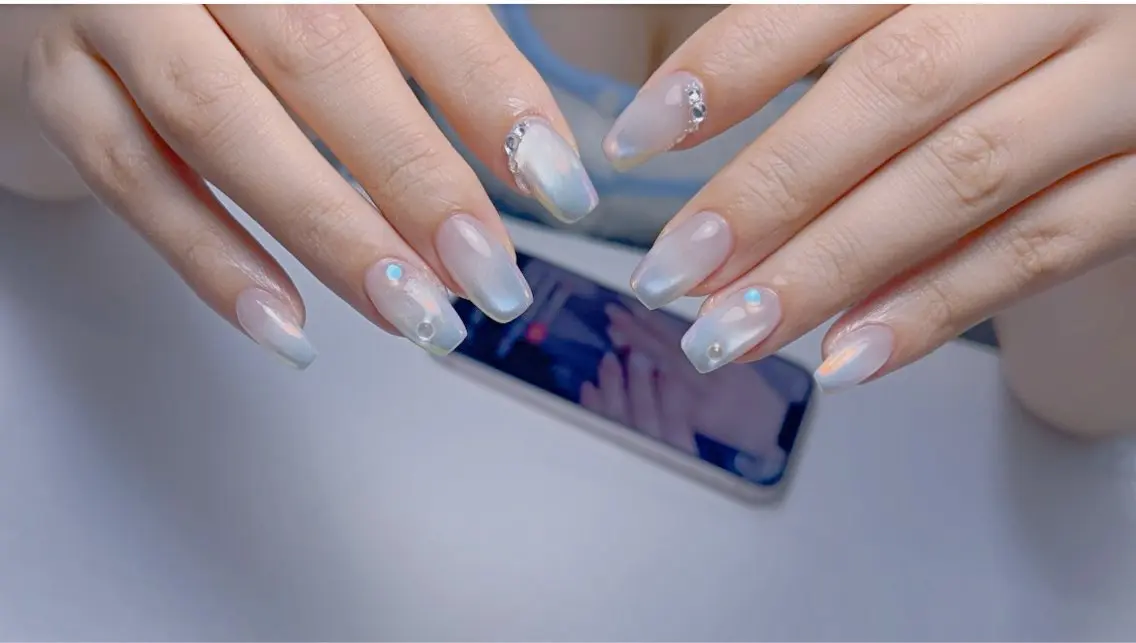 ネイル ハンドネイル ハンドケア mione nail salonのネイルデザイン