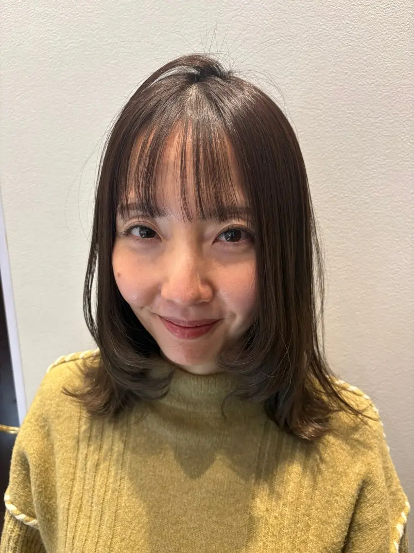 ミディアム カット 田中 瑞希のヘアスタイル