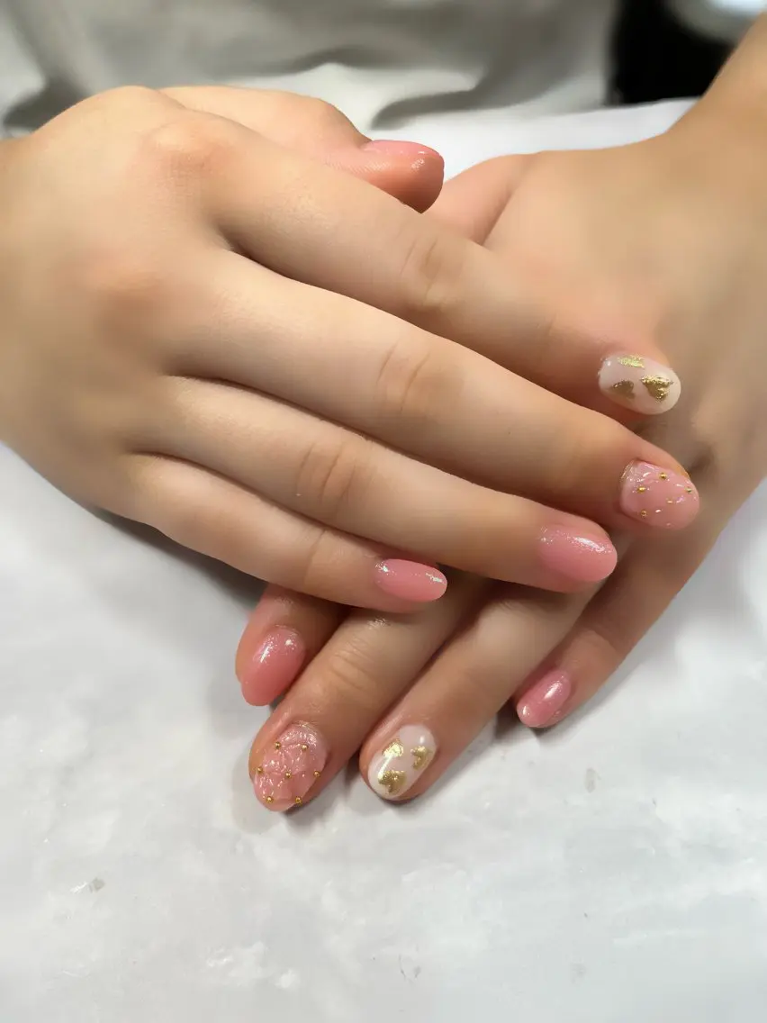 ネイル ハート ミラーネイル 三宅 史織のネイルデザイン
