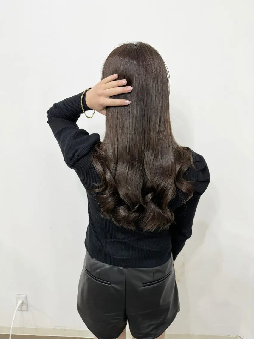 セミロング 【ioe岡本】🐶 向井歩のヘアスタイル