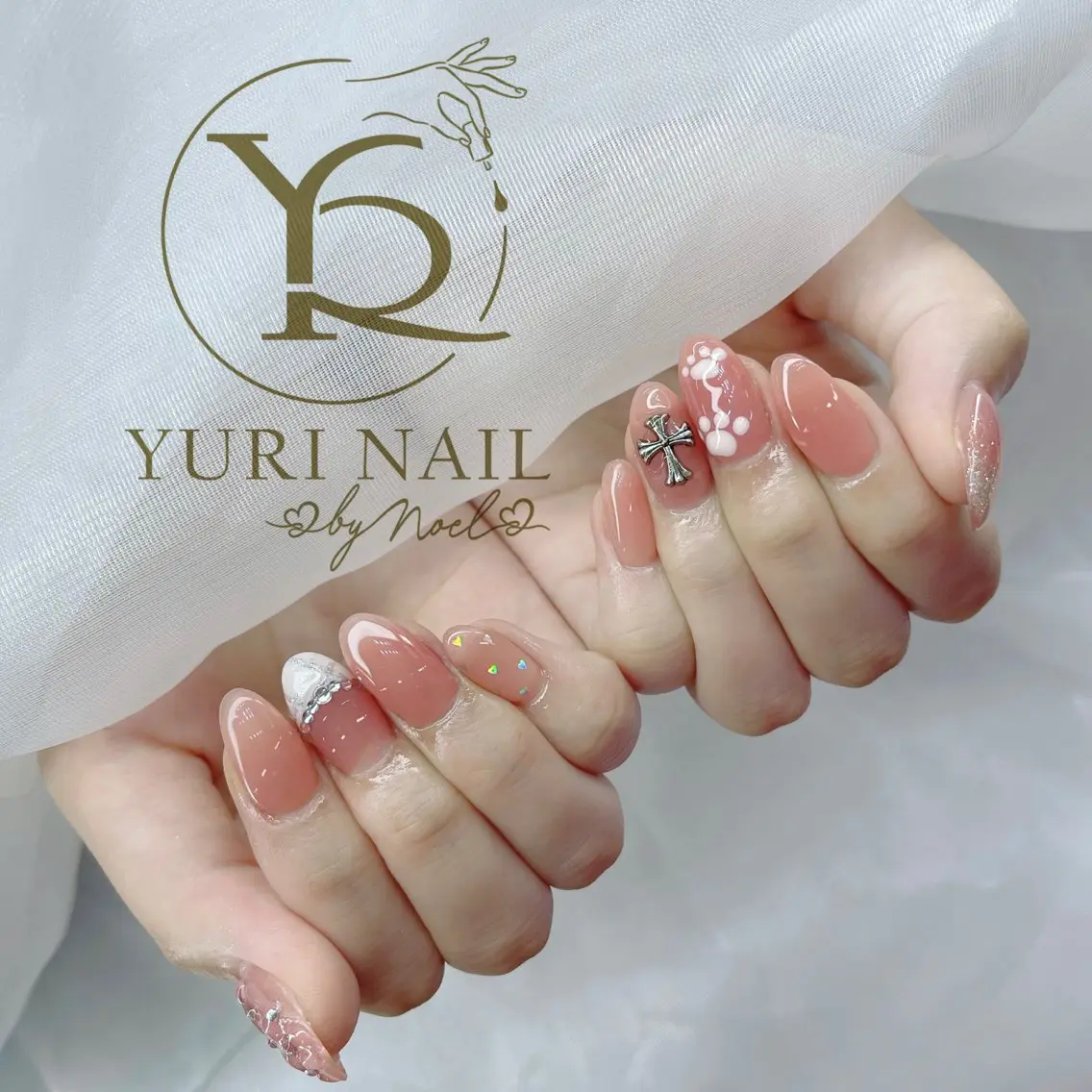 ネイル チークネイル フットネイル フレンチネイル グラデーション キラキラネイル ハンドネイル フットネイル ハンドケア YURI Nail Funabashiのネイルデザイン
