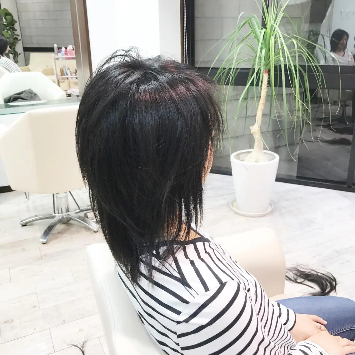 ミディアム カラー パーマ ヘアアレンジ メンズ キッズ ネイル マツエク・マツパ エフィラージュ カット✂️髪質改善のヘアスタイル