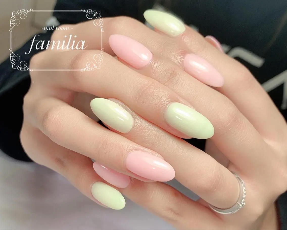 ネイル ハンドネイル -nailroom- familiaのネイルデザイン