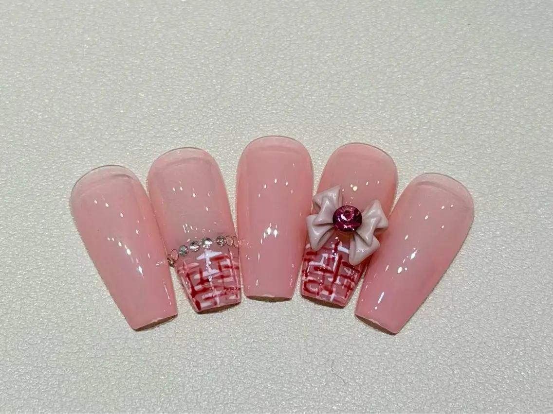 大人可愛いシンプルデザイン（オフなし）の写真