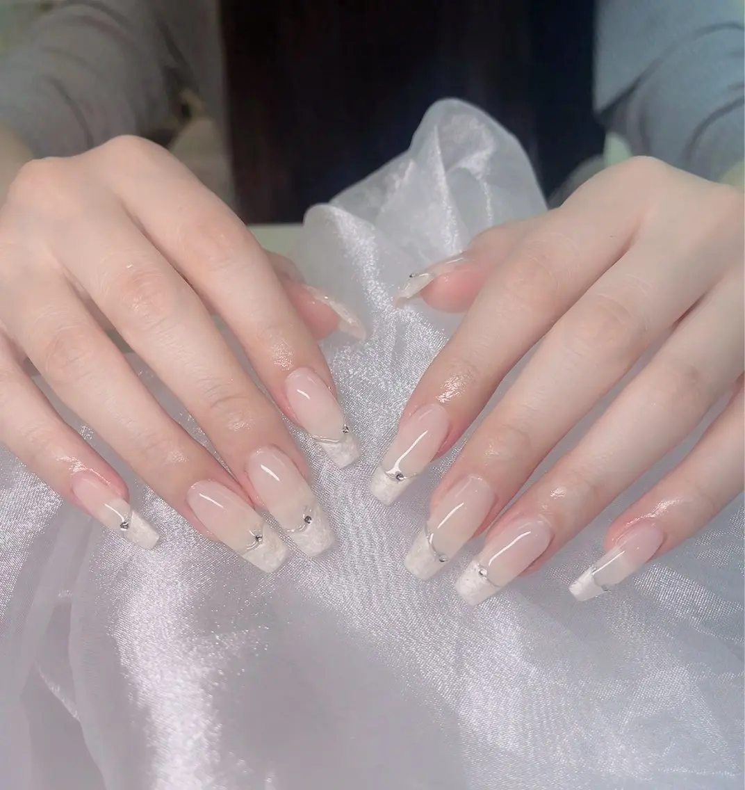 ネイル ハンドネイル HIN NAILのネイルデザイン