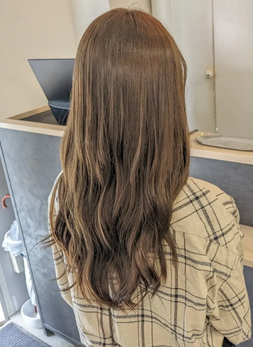 ロング ベージュ*Spica 【ミルクティー】のヘアスタイル